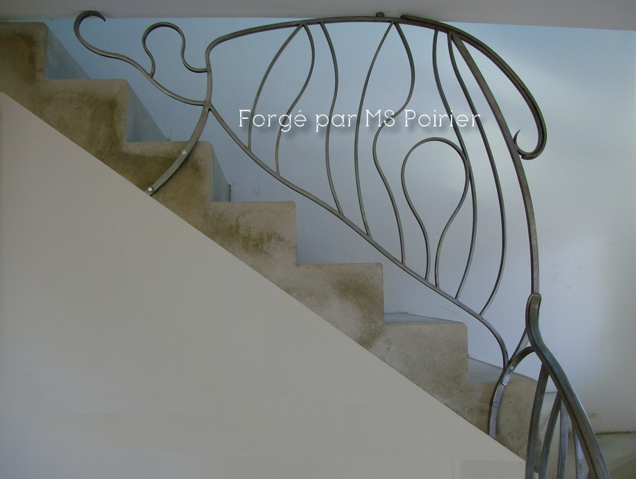 rampe moderne pour escalier beton cir�
